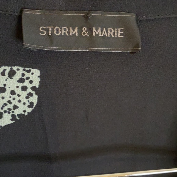 🔴 Storm & Marie | Two piece Suite - Picture 5 of 10